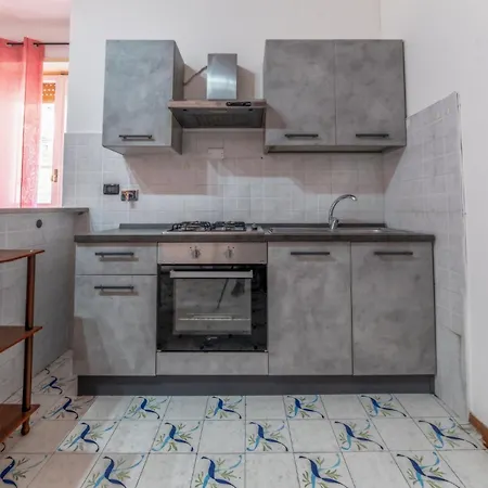 Casa Giuli - Metro Jonio Apartment Rome